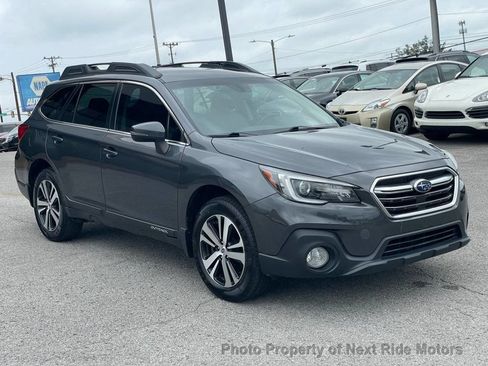 Used 2018 Subaru Outback 2.5i Limited AWD/4WD image 4