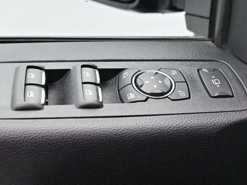 Used 2021 Ford F350 Lariat w/ Tremor Off-Road Package image 11