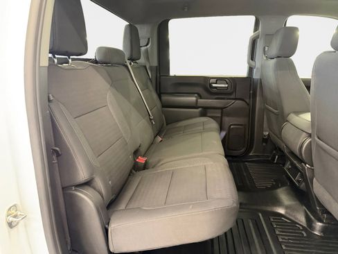 Used 2024 GMC Sierra 2500 Pro AWD/4WD image 9