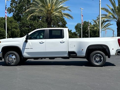 New 2026 Chevrolet Silverado 3500 LT image 6