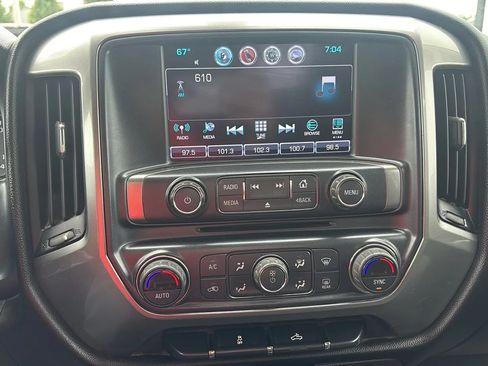 Used 2018 Chevrolet Silverado 1500 LT w/ All Star Edition AWD/4WD image 24
