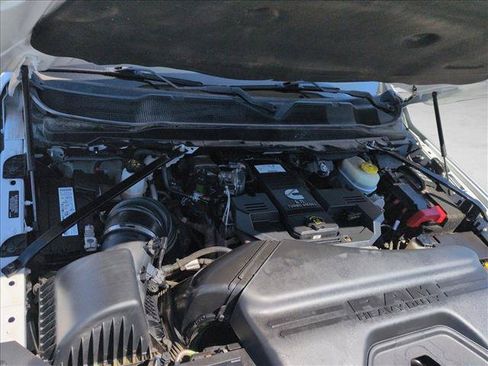 Used 2021 RAM 2500 Laramie AWD/4WD image 29