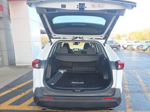 Certified 2023 Toyota RAV4 XLE w/ Convenience Package image 6