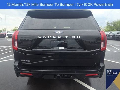 Used 2025 Ford Expedition Active AWD/4WD image 11