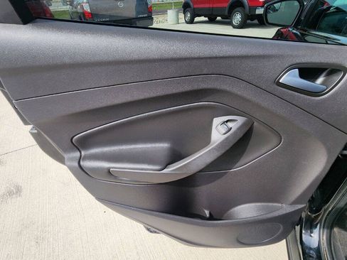 Used 2018 Ford Escape SE w/ SE Sync 3 Package AWD/4WD image 20