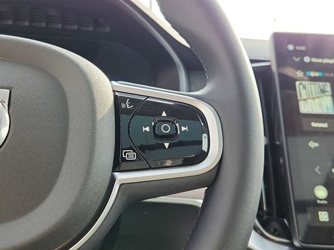 Used 2026 Volvo XC90 B6 Plus w/ Protection Package image 20