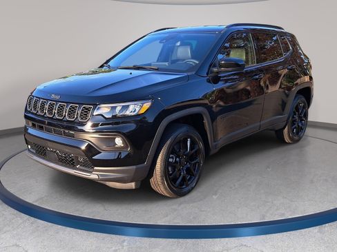 New 2026 Jeep Compass Latitude AWD/4WD image 1