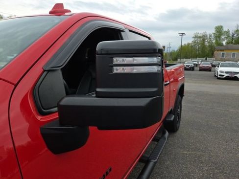 Used 2021 Chevrolet Silverado 2500 LTZ w/ LTZ Plus Package AWD/4WD image 57