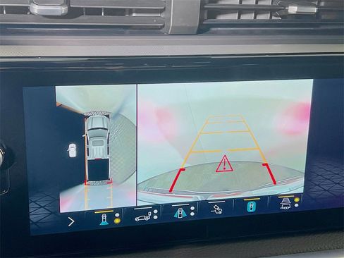 Used 2022 GMC Sierra 1500 Denali image 13