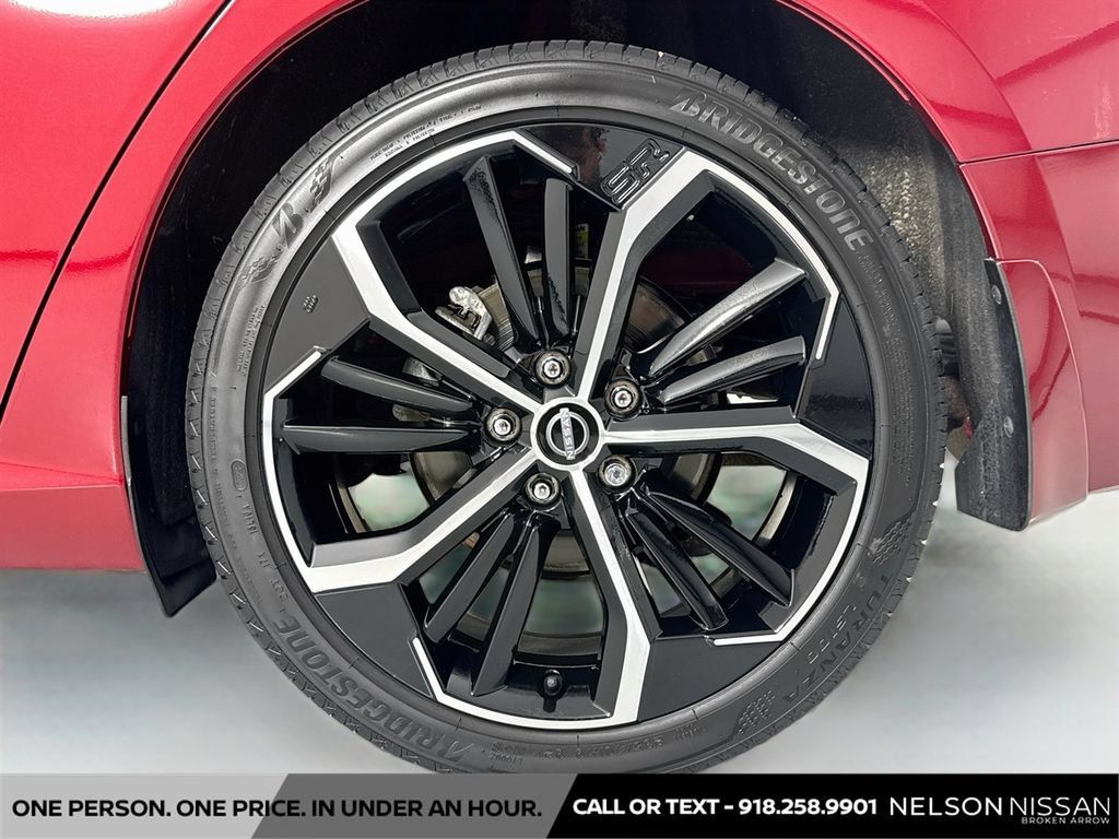 Used 2023 Nissan Altima 2.5 SR FWD image 28