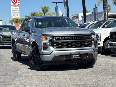 Used 2025 Chevrolet Silverado 1500 Custom RWD image 3