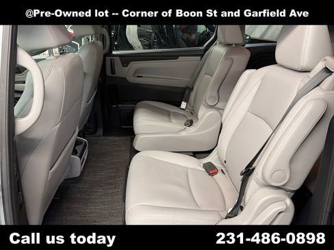 Used 2023 Honda Odyssey EX-L image 20