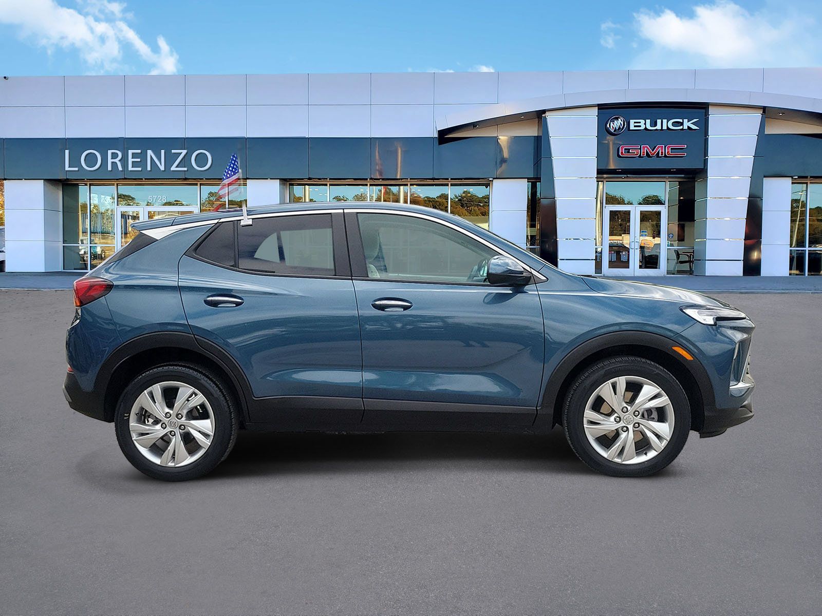 Used 2024 Buick Encore GX Preferred FWD image 4