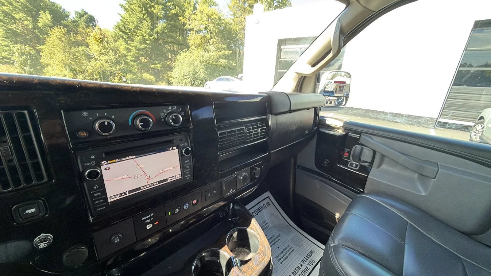 Used 2019 GMC Savana 2500 w/ Enhanced Convenience Package RWD image 36