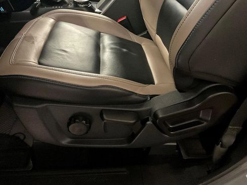 Used 2024 Ford Bronco Wildtrak image 16