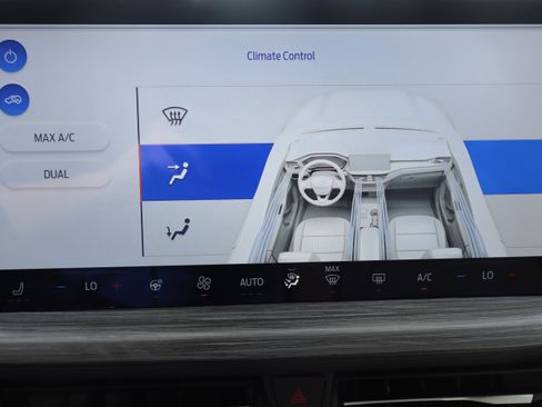 Used 2023 Ford Escape SE w/ PHEV Premium Package FWD image 22