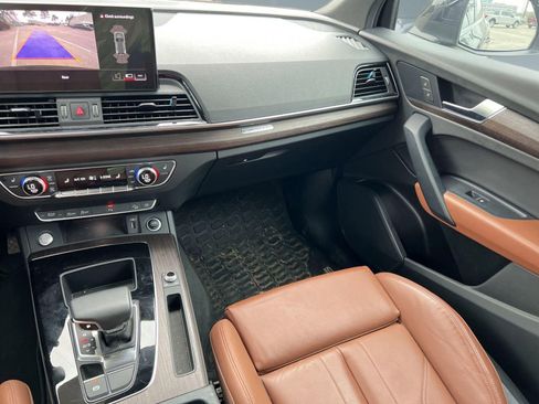 Used 2024 Audi Q5 2.0T Premium w/ Convenience Package image 29