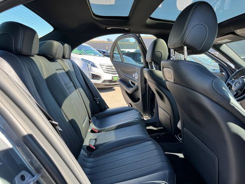 Used 2018 Mercedes-Benz E 300 image 16