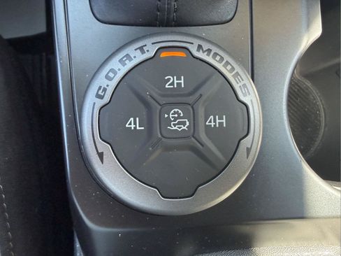 Used 2025 Ford Bronco Big Bend AWD/4WD image 6