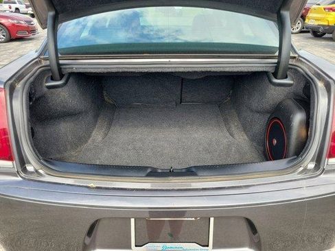 Used 2015 Chrysler 300 S image 8