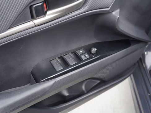 Certified 2025 Toyota Camry SE image 21