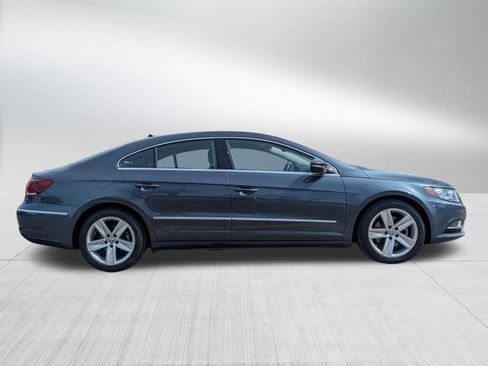 Used 2013 Volkswagen CC Sport image 8