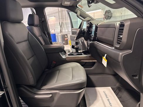 New 2026 Chevrolet Silverado 1500 RST w/ Convenience Package II AWD/4WD image 34