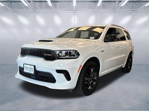 New 2026 Dodge Durango GT image 3