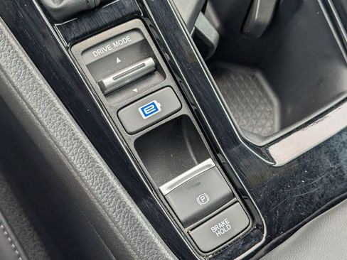 Used 2024 Honda Accord Sport image 25