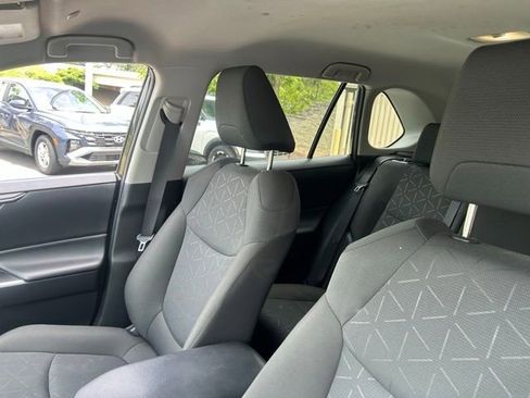 Used 2024 Toyota RAV4 XLE FWD image 10