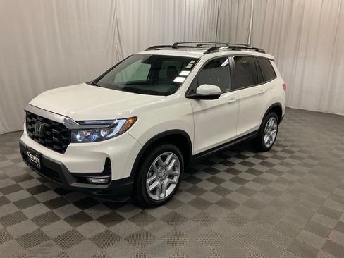Used 2024 Honda Passport EX-L image 10