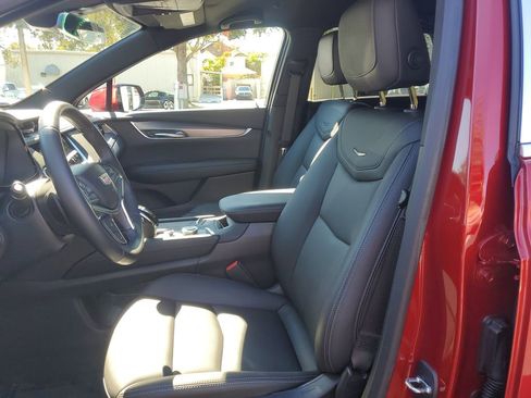 Used 2023 Cadillac XT5 Luxury image 20