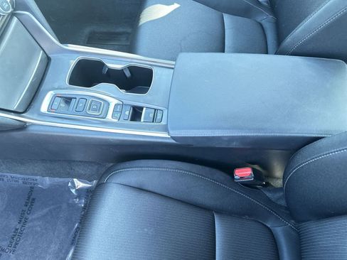 Used 2022 Honda Accord Hybrid image 19