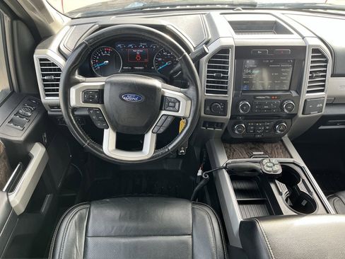 Used 2017 Ford F250 Lariat w/ Chrome Package image 15
