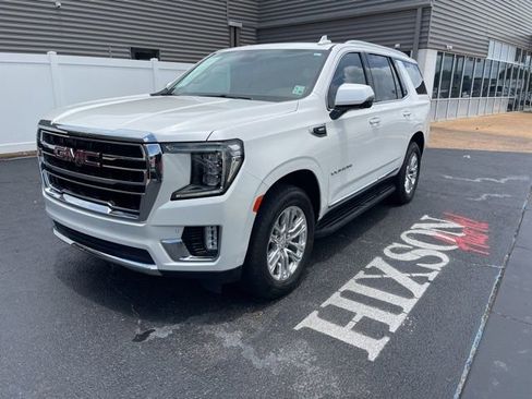 Used 2023 GMC Yukon SLT w/ SLT Luxury Package RWD image 1