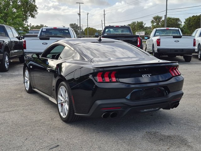 Used 2024 Ford Mustang GT Premium RWD image 7