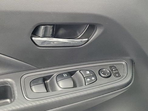 Used 2025 Nissan Versa SV w/ Trunk Package FWD image 27