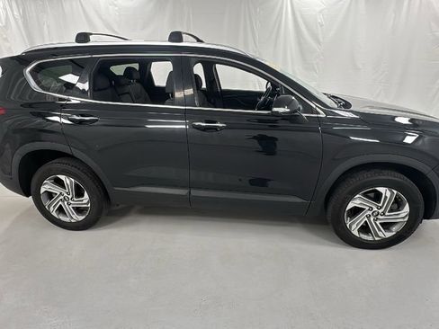 Used 2023 Hyundai Santa Fe SEL image 2