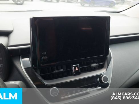 Used 2024 Toyota Corolla LE FWD image 9