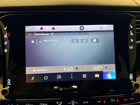 Used 2022 Jeep Wagoneer Series III AWD/4WD image 23