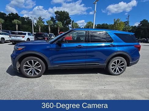 Used 2022 Ford Explorer ST-Line w/ Class IV Trailer Tow Package AWD/4WD image 5