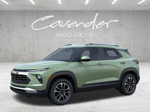 New 2026 Chevrolet TrailBlazer LT w/ Convenience Package FWD image 2