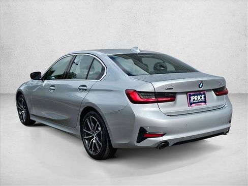 Used 2019 BMW 330i xDrive Sedan AWD/4WD image 3