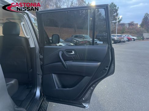 Used 2023 Nissan Armada SV image 31