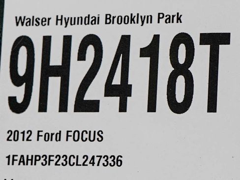 Used 2012 Ford Focus SE FWD image 24