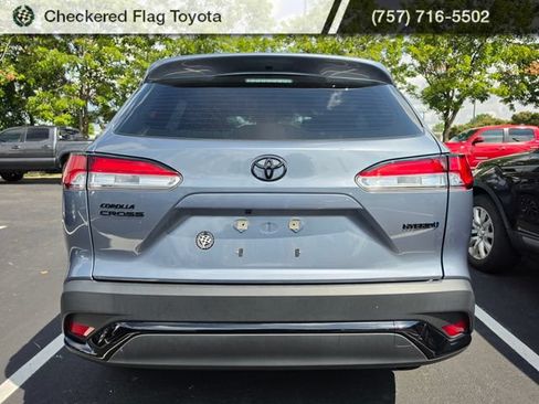 Used 2024 Toyota Corolla Cross AWD Hybrid image 5