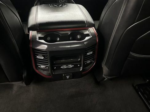 Used 2022 RAM 1500 Big Horn image 24