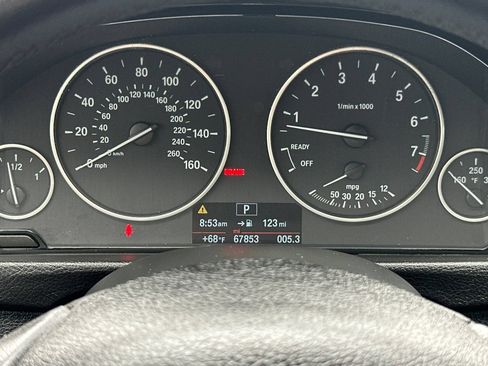 Used 2015 BMW 320i Sedan RWD image 29