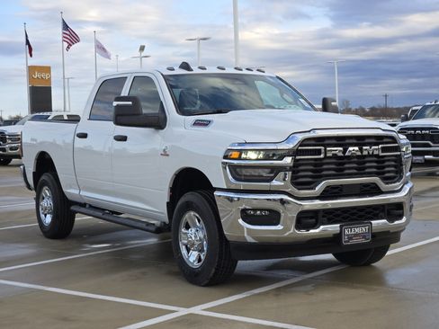 New 2026 RAM 2500 Tradesman image 2