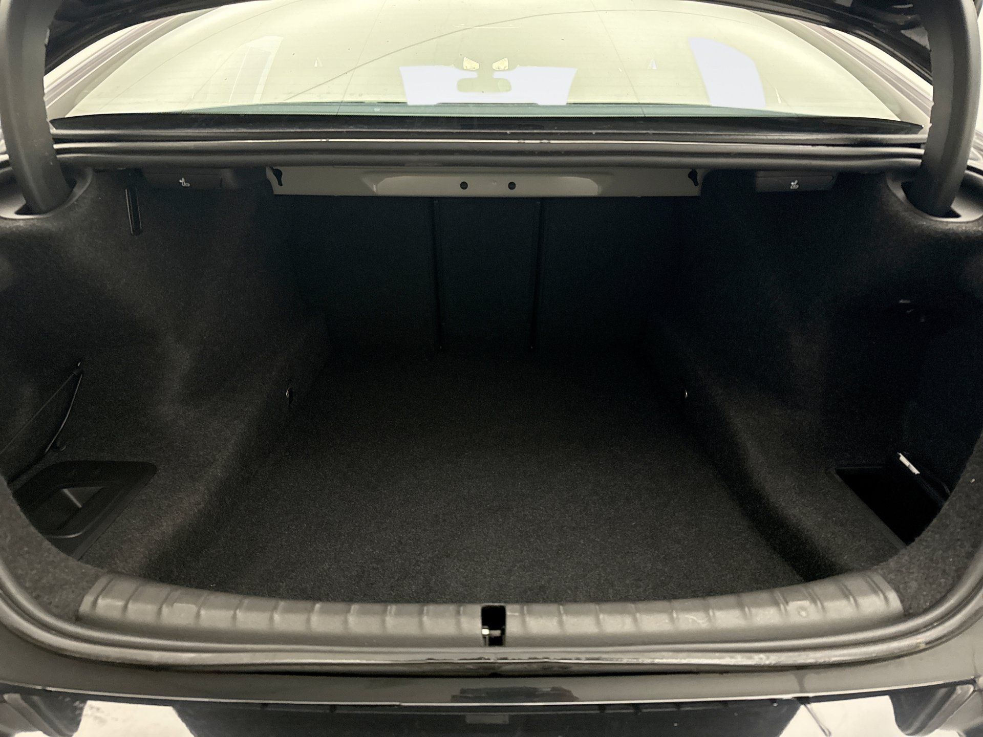 Used 2018 BMW 530i xDrive AWD/4WD image 19